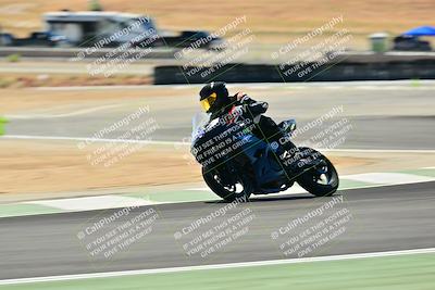 media/Sep-07-2025-TrackXperience (Sun) [[ee17e62fad]]/Level 2/Session 4 (Lower Chicane)/